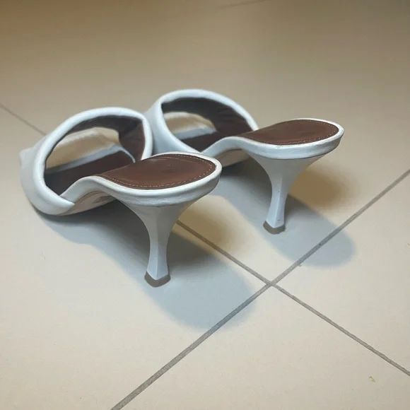 Alohas - puffy leather heel - Picture 6 of 8